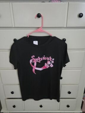 Black 'Survivor' Ribbon Graphic Tee